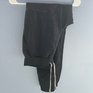 Fabletics Black Scrub Pant/Jogger